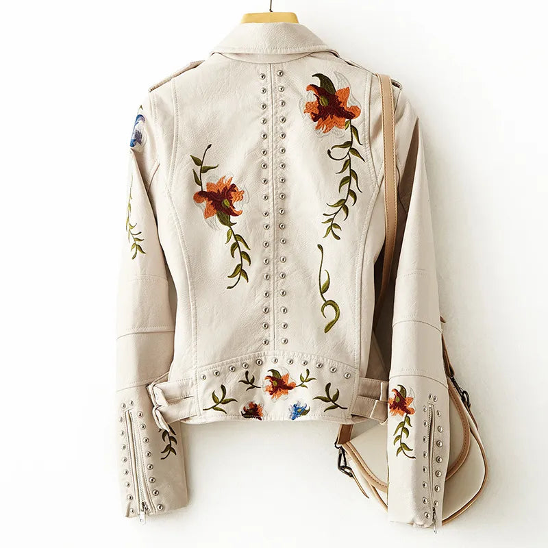 Kadın Baharlık Çiçek İşlemeli Deri Ceket